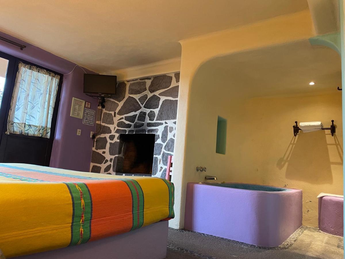 Hospedaje Villas Paraiso Valle de Bravo Ngoại thất bức ảnh